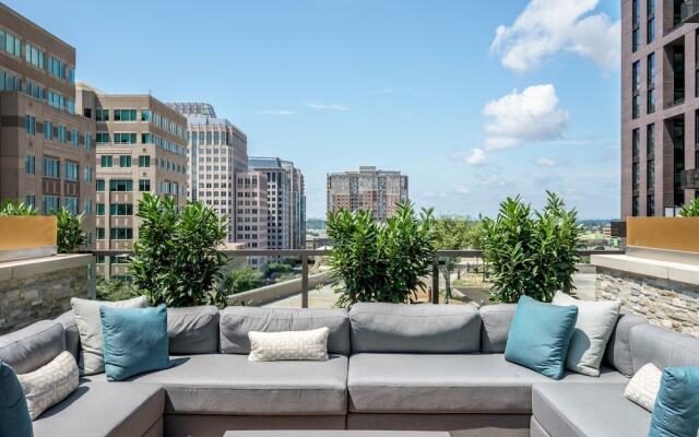 Global Luxury Suites at Reston Town Center