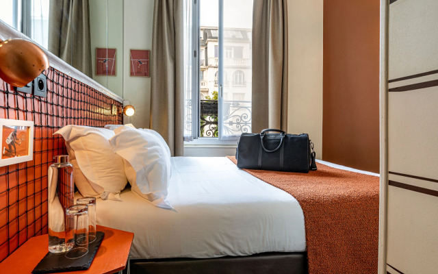 Hotel Olympic Paris Boulogne by Patrick Hayat