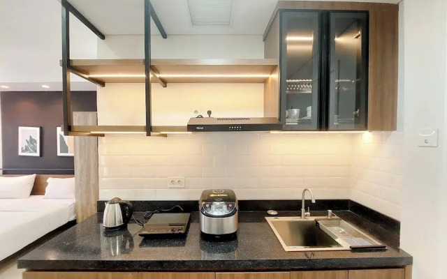 Relaxing Studio At Podomoro City Deli Medan Apartment