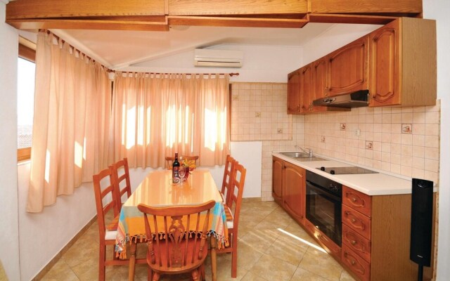 Stunning Home in Kastel Stari With Wifi and 1 Bedrooms
