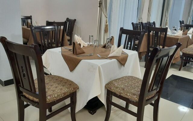 Teferi Mekonnen Hotel