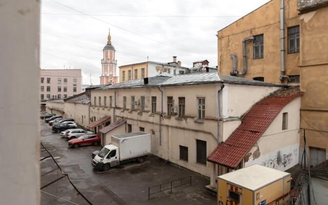 Rento on Chistoprudny Boulevard