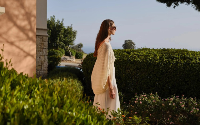 Aphrodite Hills Hotel