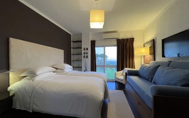 The Lake Villa Mountains & Sea view
