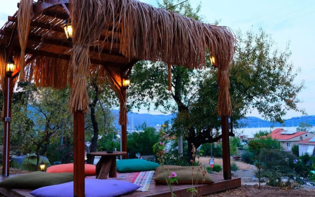 Palmira Bungalow & Camping