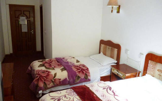 Yijia Youth Inn Jiuzhaigou Branch 2