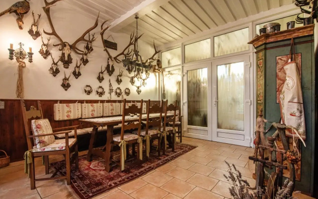 Renoviertes Bauernhaus mit Garten in Ruhelage