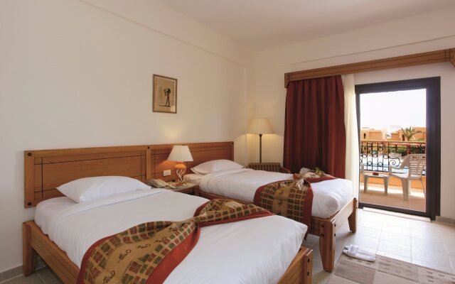 Three Corners Fayrouz Plaza Beach Resort