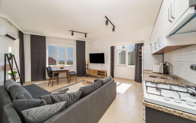 Fantastic Flat With Balcony and View in Aksu