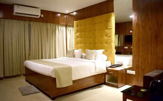 Hotel Radhika Regency