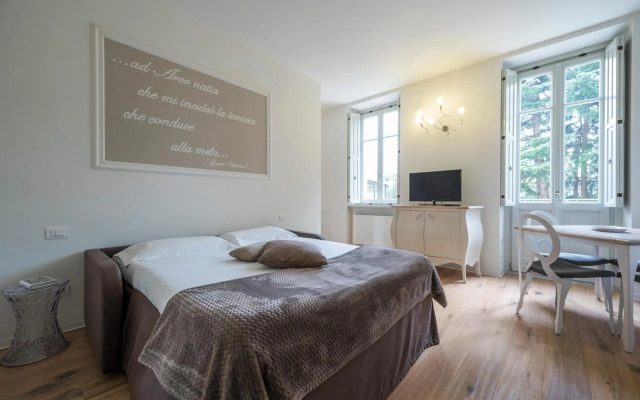 Villa Italia Luxury Suites and Apartments