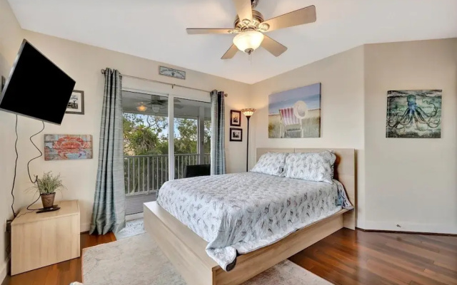 Terra Ceia Private Saltwater Pond Home