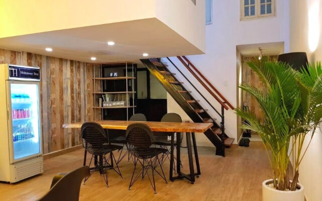 HideawayStay Sleep & Work in Duplex