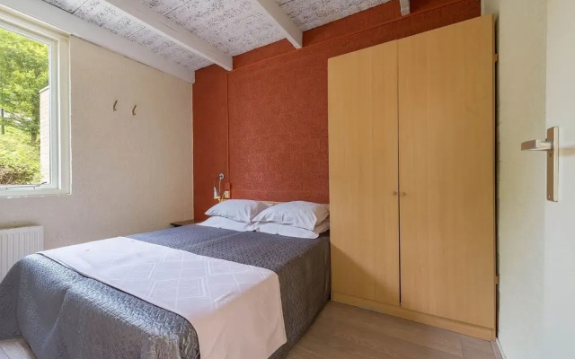 Comfortable Bungalow With Dishwasher Near Valkenburg