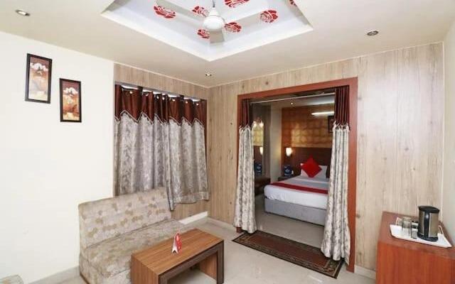 Hotel M J International