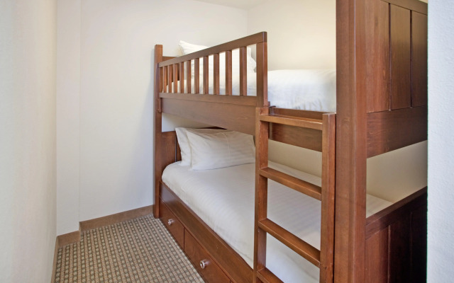 Holiday Inn Resort Pensacola Beach by IHG