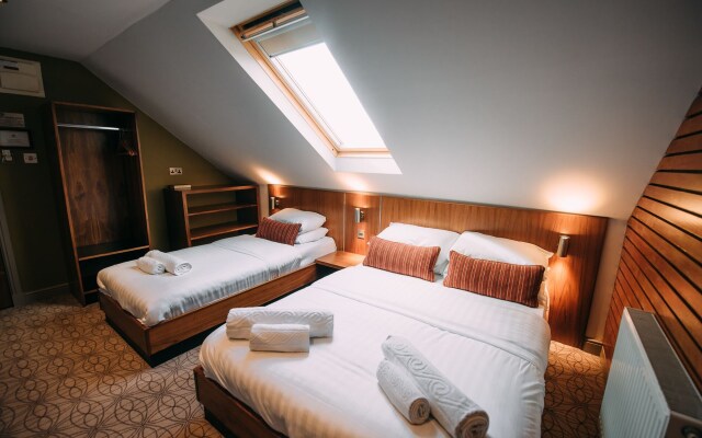The Commercial Hotel