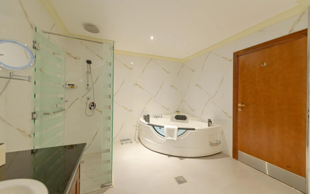 WA hotel