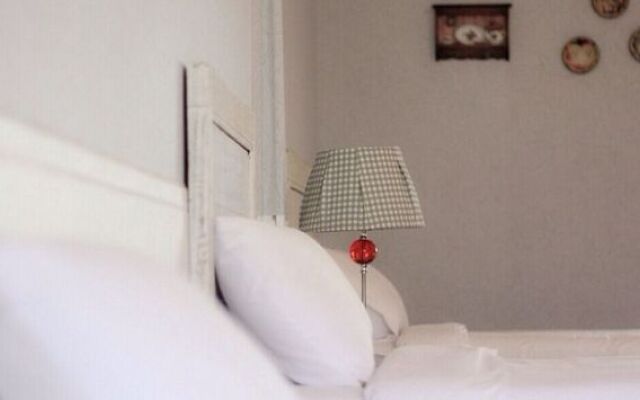 Manyi Boutique House