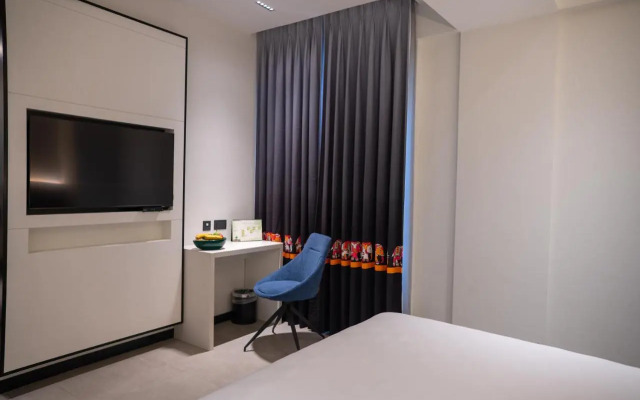 Zibe Luxe Kakinada by GRT Hotels