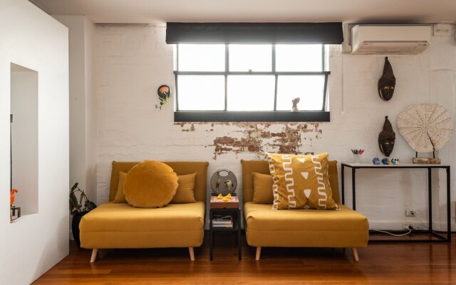StayCentral - Fitzroy Converted Warehouse Penthouse