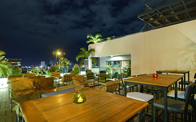 Feliz Urban Hotel