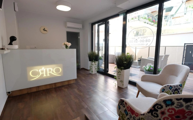 Caro Aparthotel