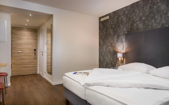 Signature East Hotel Apartment