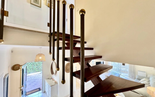 Vilamoura Deluxe Villa by Homing