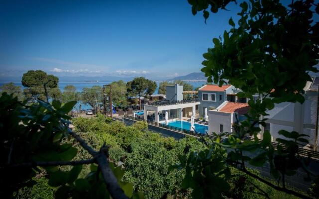 Mantinia Bay Hotel