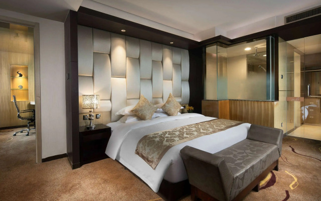 Ramada by Wyndham Xi'an Long march