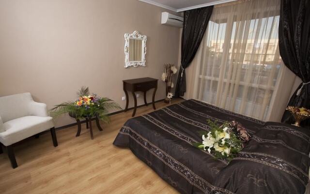 Red Hotel - Lozenetz