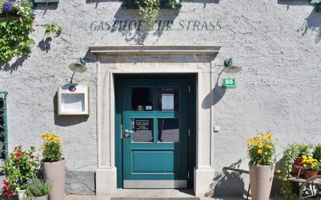 Gasthof zur Strass