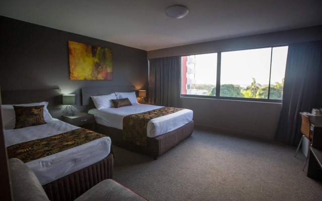 Gladstone Reef Hotel Motel