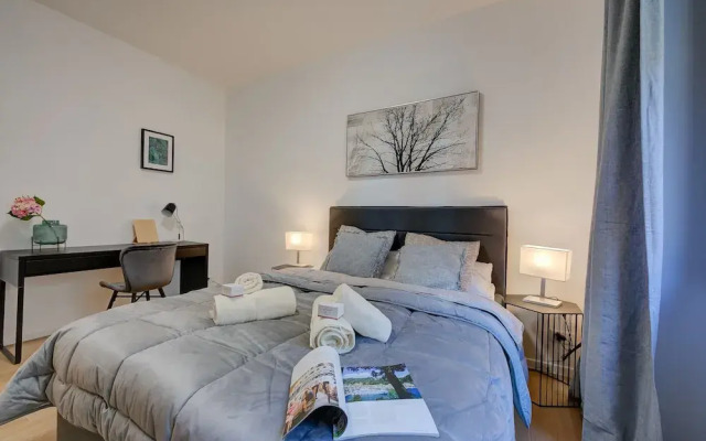 Boutique Apartment 5
