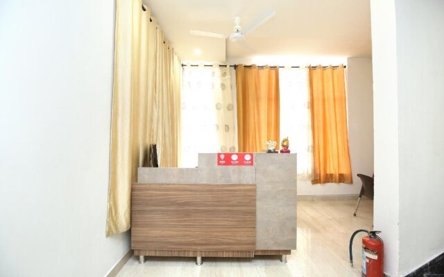 Hotel S7 by OYO Rooms