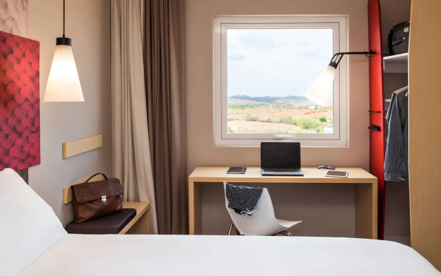 ibis Mazatlán Marina