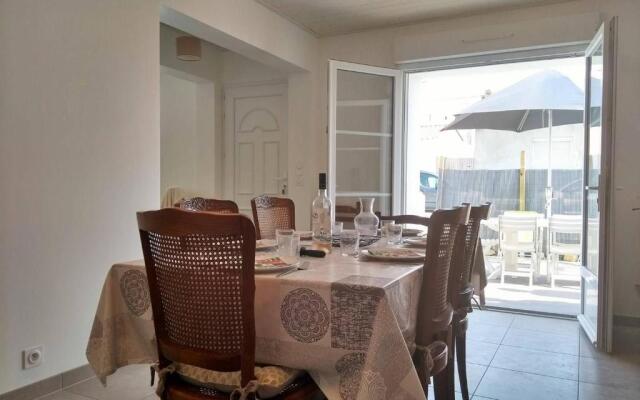 Maison La Guérinière, 3 pièces, 5 personnes - FR-1-224B-69