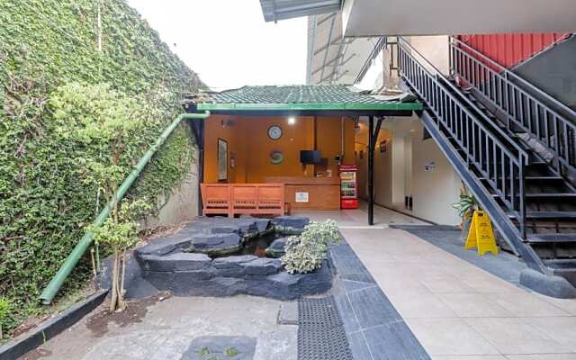Hotel Safara