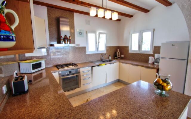 Fabya - Sea View Villa With Private Pool In Teulada
