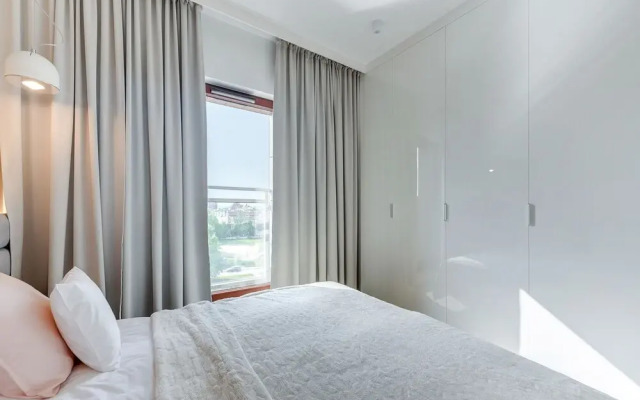 Blue Mandarin Island