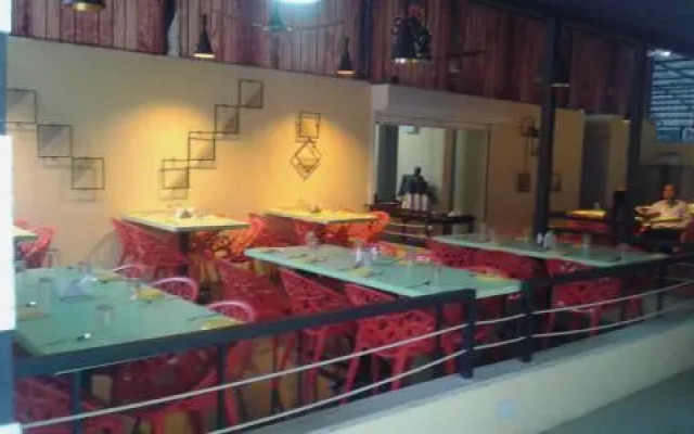 Hotel Prestige Point