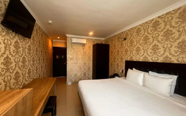Hotel Palacio Maya