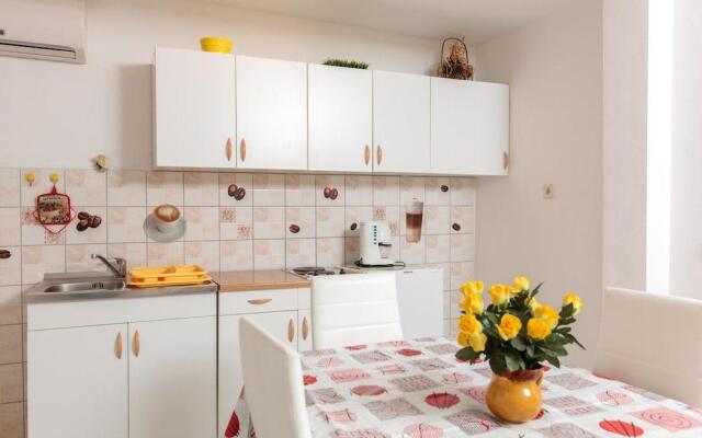 Apartments Villa Dane 3408