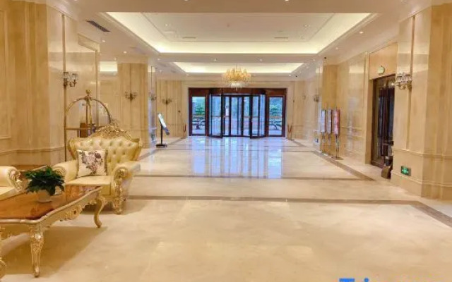 Vienna International Hotel (Guiyang Qingzhen Gaoyuan Mingzhu Junyueguoji)