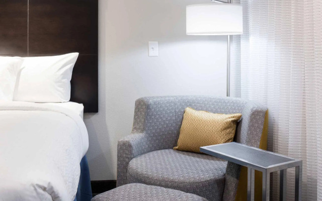 Courtyard by Marriott Dallas Plano/Richardson