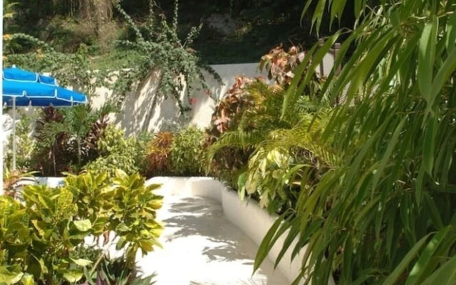 Mullins Heights Villa- 4Bed Penthouse