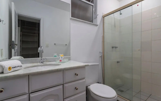 5min da Praia do Leblon - AP102