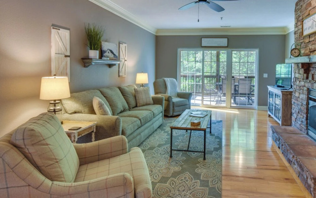 Clayton Resort Getaway w/ Pool Access, Pickleball!