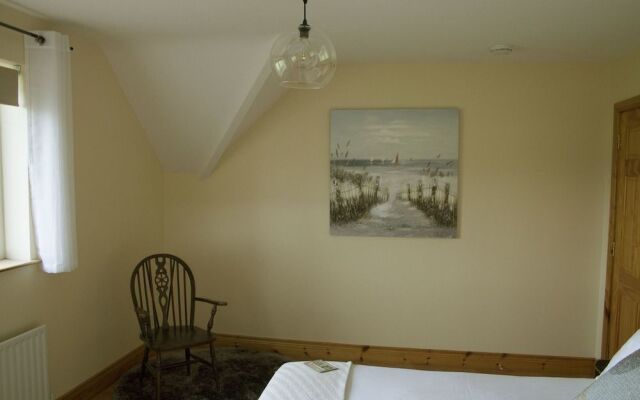 Madra Rua Organic Accommodation